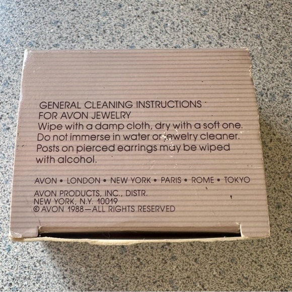 Vintage Avon carnival earrings 80s hoops NIB NWT pink jewelry Barbie 1980s neon - Picture 10 of 10